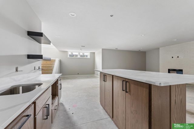 3308 S 206th Street, Elkhorn, NE 68022