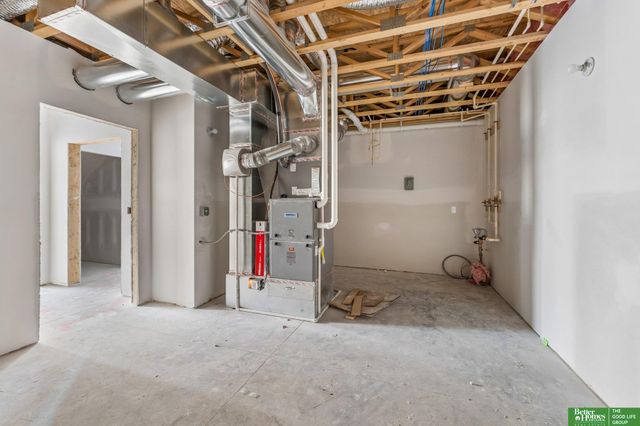 3308 S 206th Street, Elkhorn, NE 68022