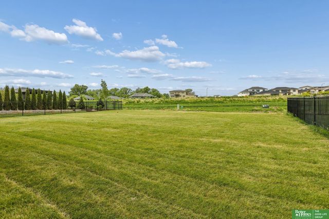 3308 S 206th Street, Elkhorn, NE 68022