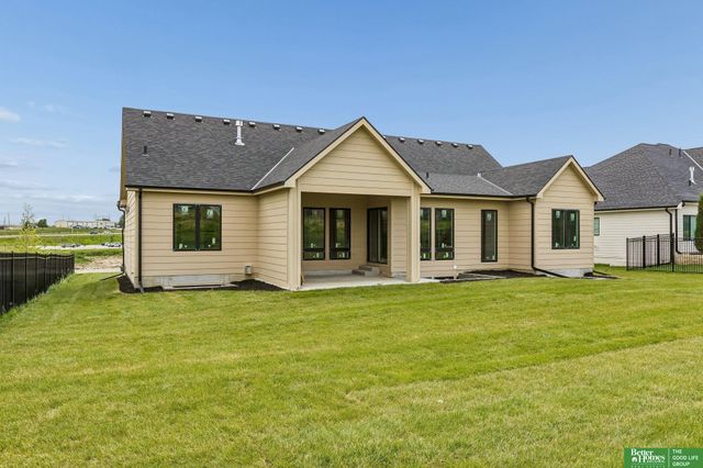3308 S 206th Street, Elkhorn, NE 68022