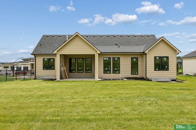 3308 S 206th Street, Elkhorn, NE 68022