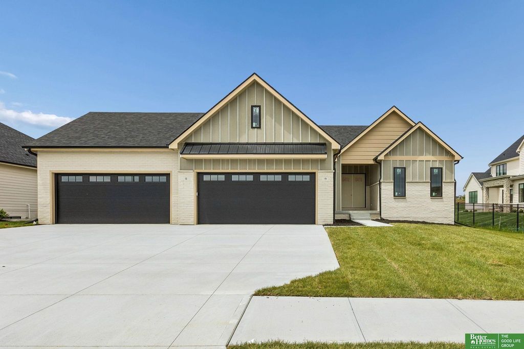 3308 S 206th Street, Elkhorn, NE 68022