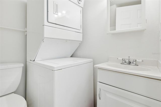 1610 & 1612 N ORANGE AVENUE, Sarasota, FL 34236