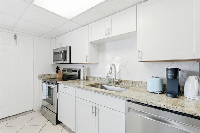 1610 & 1612 N ORANGE AVENUE, Sarasota, FL 34236