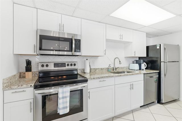1610 & 1612 N ORANGE AVENUE, Sarasota, FL 34236