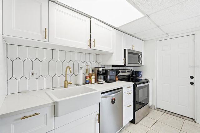 1610 & 1612 N ORANGE AVENUE, Sarasota, FL 34236