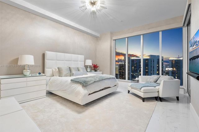 900 Brickell Key Blvd 3103, Miami, FL 33131