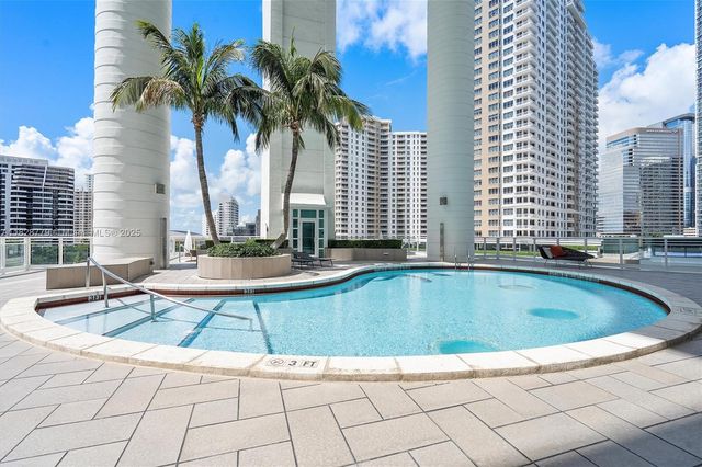900 Brickell Key Blvd 3103, Miami, FL 33131