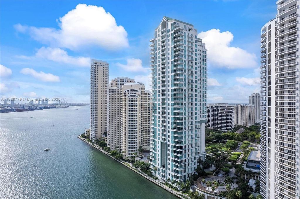 900 Brickell Key Blvd 3103, Miami, FL 33131