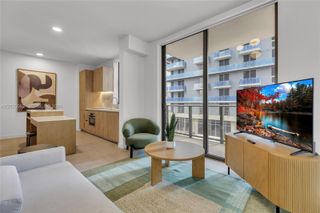 11 NE 6th St 407, Miami, FL 33132