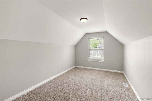 215 La Plaza Court, Royal Oak, MI 48073