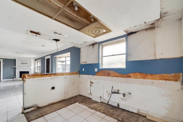 8438 Gallahad Street, Houston, TX 77078