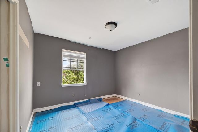 8438 Gallahad Street, Houston, TX 77078