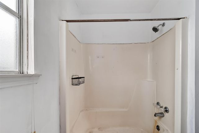 8438 Gallahad Street, Houston, TX 77078