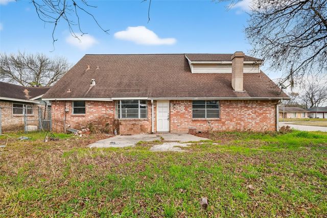 8438 Gallahad Street, Houston, TX 77078
