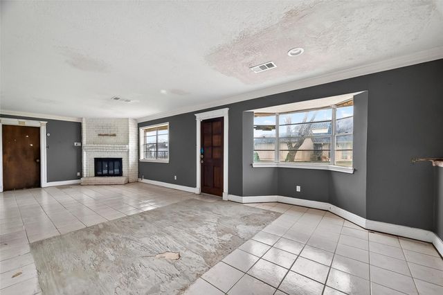 8438 Gallahad Street, Houston, TX 77078