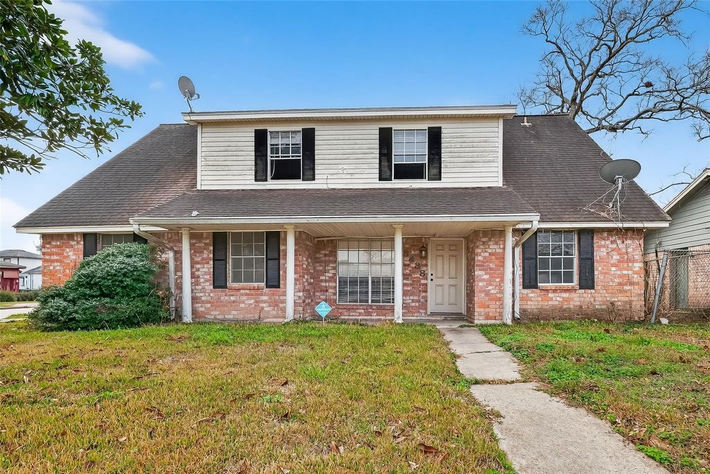 8438 Gallahad Street, Houston, TX 77078