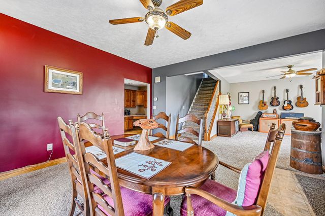 3118 N County Road 5 3118 N County Road 5, Bellefontaine, OH 43311