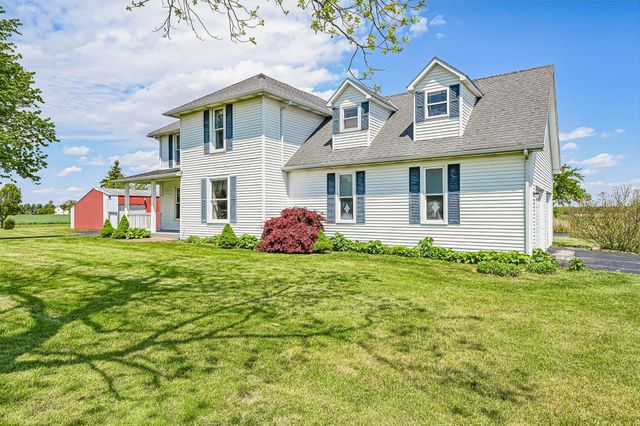 3118 N County Road 5 3118 N County Road 5, Bellefontaine, OH 43311