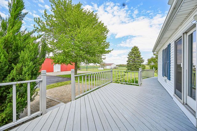 3118 N County Road 5 3118 N County Road 5, Bellefontaine, OH 43311