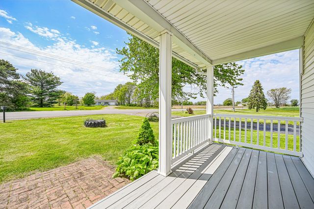 3118 N County Road 5 3118 N County Road 5, Bellefontaine, OH 43311