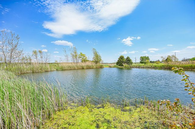 3118 N County Road 5 3118 N County Road 5, Bellefontaine, OH 43311