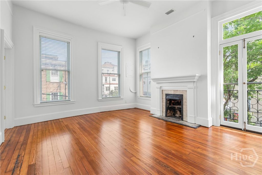 Image 15 of property listing at 417 Whitaker Street, Savannah, GA 31401