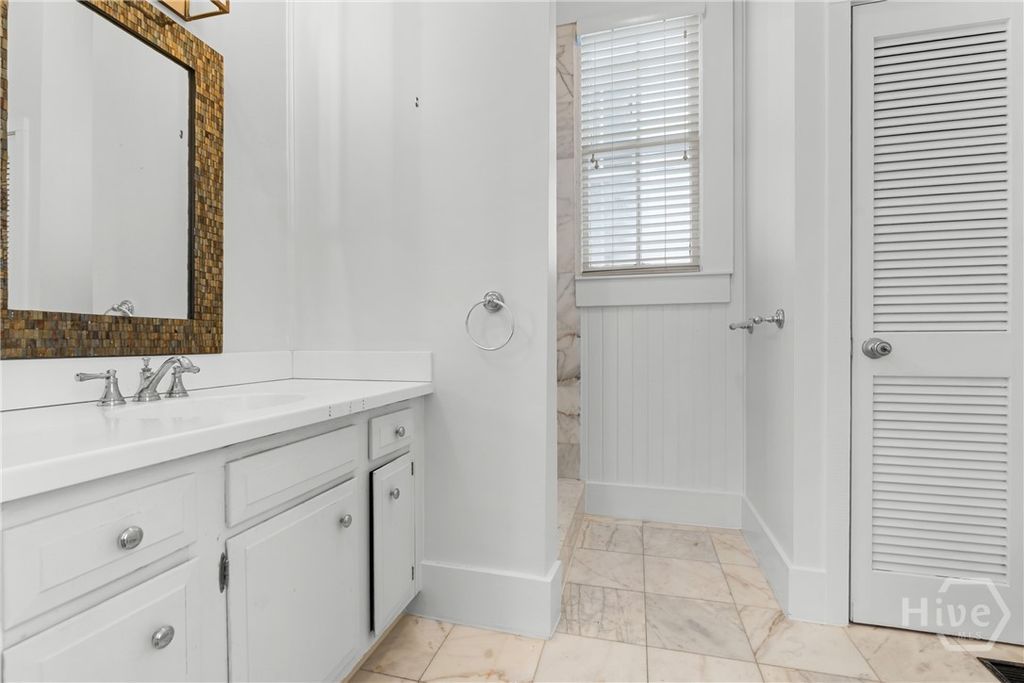 Image 23 of property listing at 417 Whitaker Street, Savannah, GA 31401