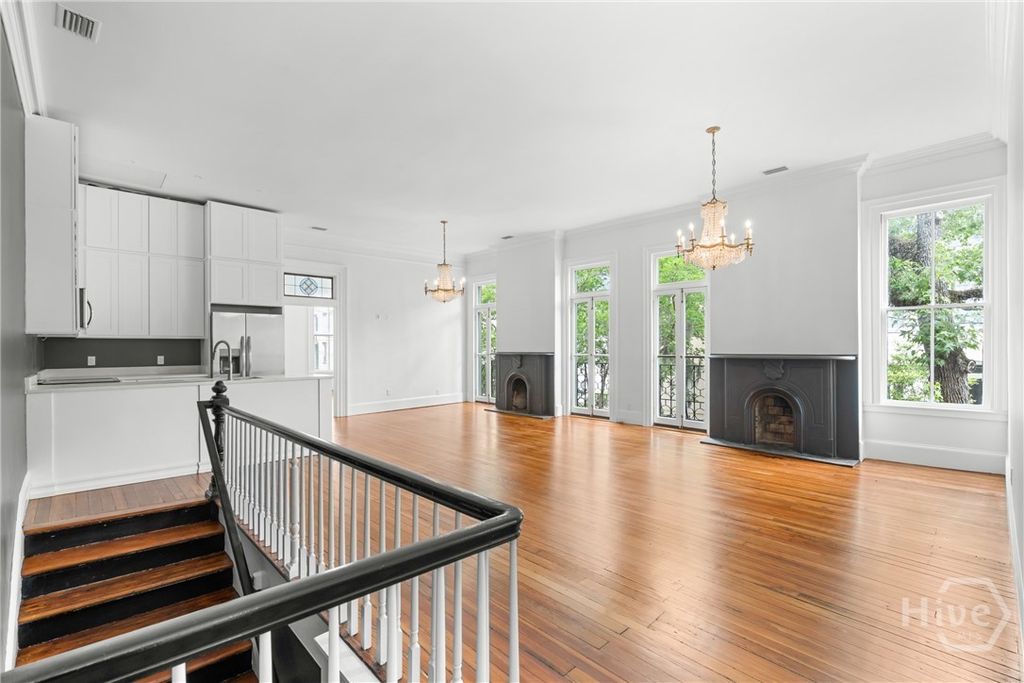 Image 4 of property listing at 417 Whitaker Street, Savannah, GA 31401