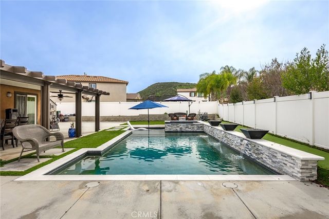 31839 Taton Court, Menifee, CA 92584