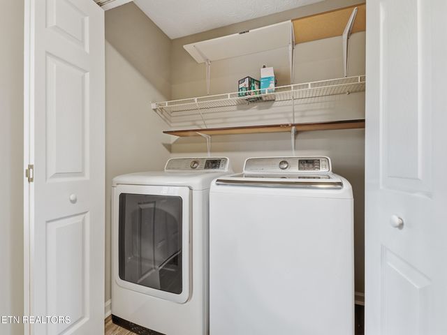 617 Hollow Drive, Strawberry Plains, TN 37871