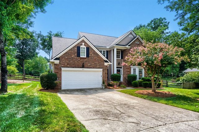 6211 Coleridge Court, Charlotte, NC 28269