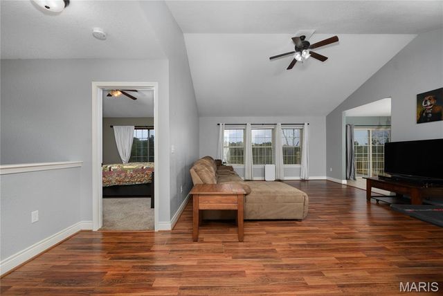 19583 Ladera Road, Waynesville, MO 65583