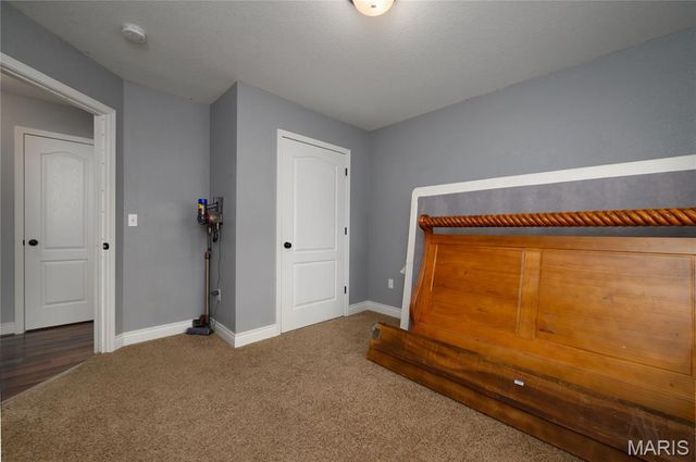 19583 Ladera Road, Waynesville, MO 65583