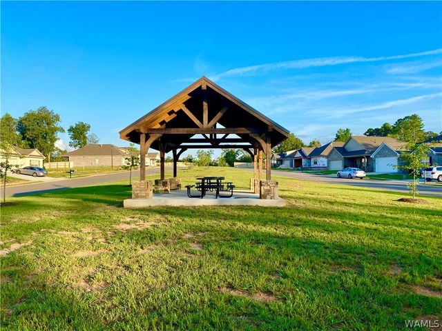 5020 Summerfield E, Tuscaloosa, AL 35404
