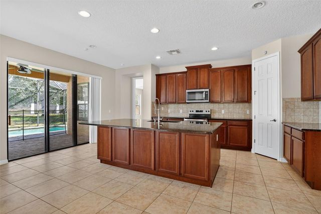 4026 SUNBURST VIEW CIRCLE, Kissimmee, FL 34746