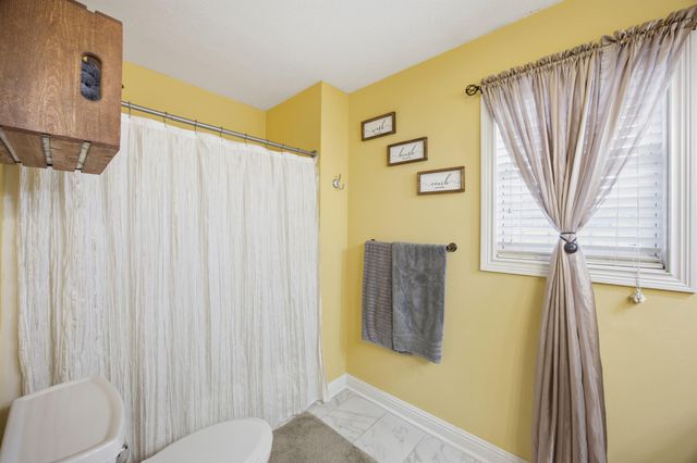 1206 Tim Tam Way, Lawrenceburg, KY 40342