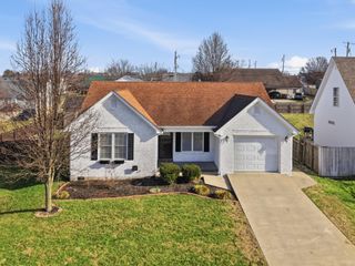 1206 Tim Tam Way, Lawrenceburg, KY 40342