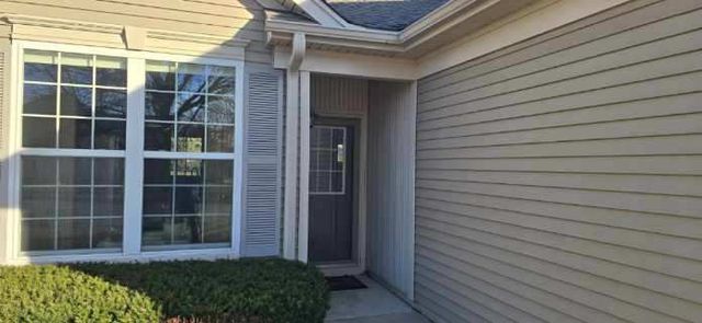 12392 Wedgemere Drive, Huntley, IL 60142