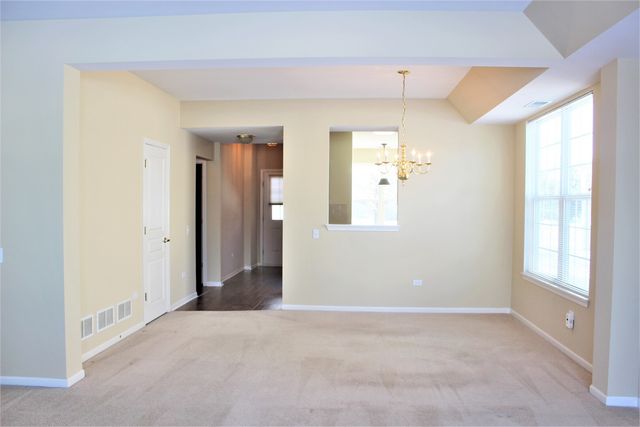 12392 Wedgemere Drive, Huntley, IL 60142