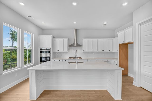 194 Sea Oats Street, Summerville, SC 29485