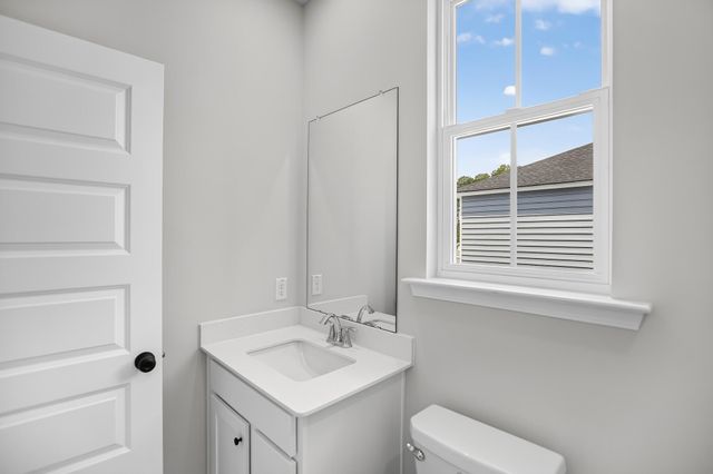 194 Sea Oats Street, Summerville, SC 29485