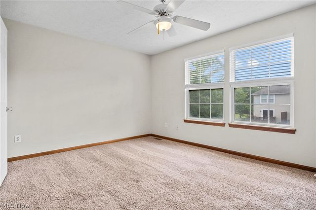 1105 Windmill Way N, Avon, OH 44011