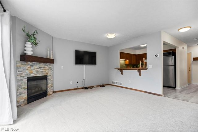 1105 Windmill Way N, Avon, OH 44011