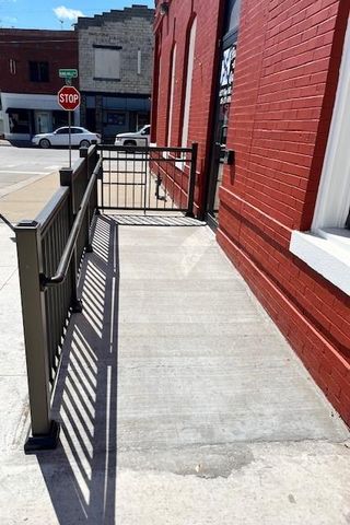 6223 King Hill Avenue, St Joseph, MO 64504