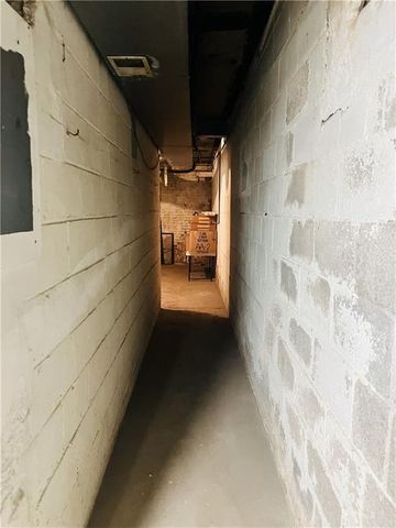 6223 King Hill Avenue, St Joseph, MO 64504