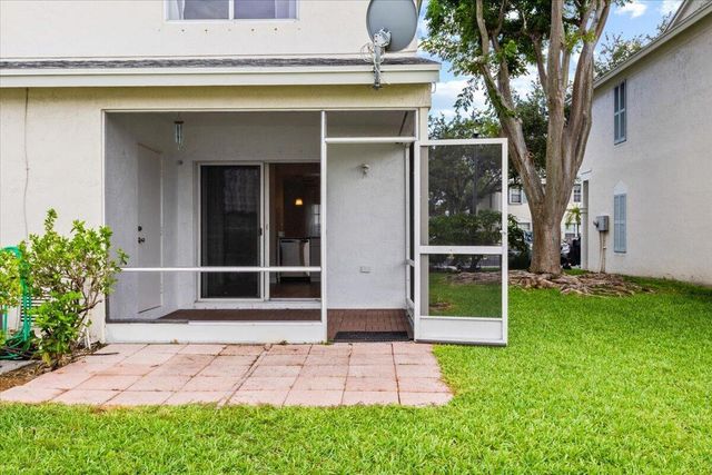 3165 SW 50TH Street, Dania Beach, FL 33312