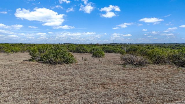6715 S Loop 1604, Von Ormy, TX 78073