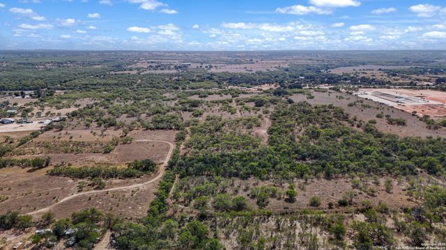 6715 S Loop 1604, Von Ormy, TX 78073