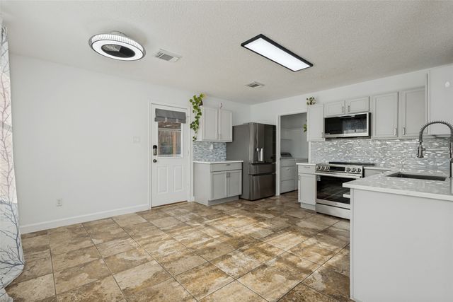 5417 Devils River Drive, Mckinney, TX 75071
